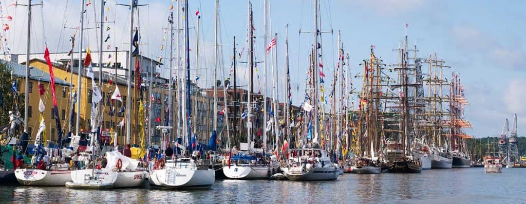 De verschillende zeilschepen tijdens de 2009 editie van de Tall Ship Races